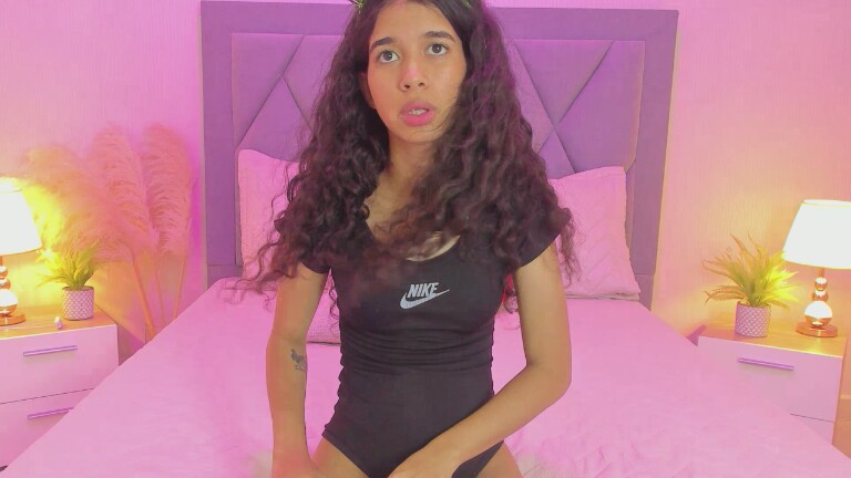 MichellSwift's Streamate show and profile