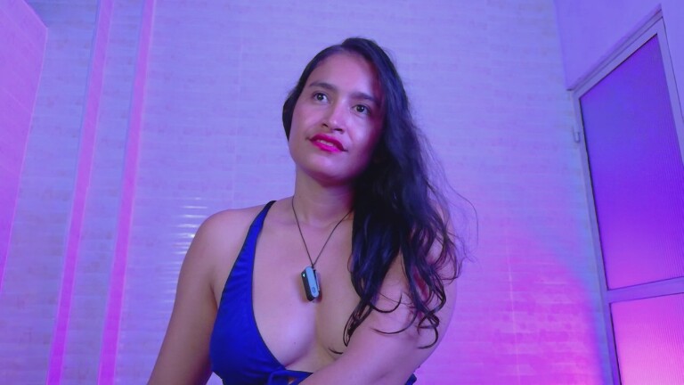 AmelieAmour23's Streamate show and profile