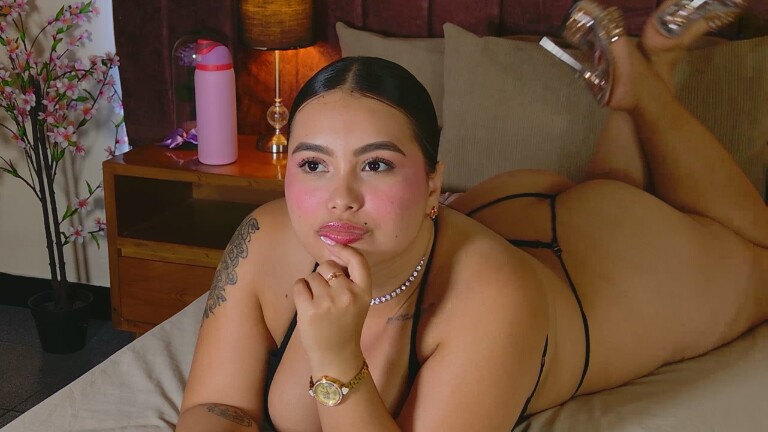 Evelin_Lombardi's Streamate show and profile