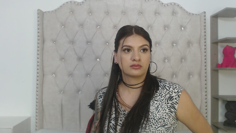 Abril_Foxxx_Squirt's Streamate show and profile