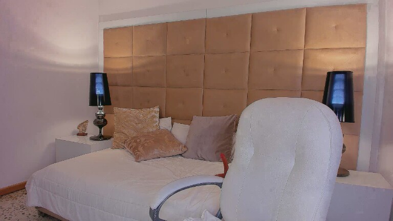 MeganTaylor99's Streamate show and profile