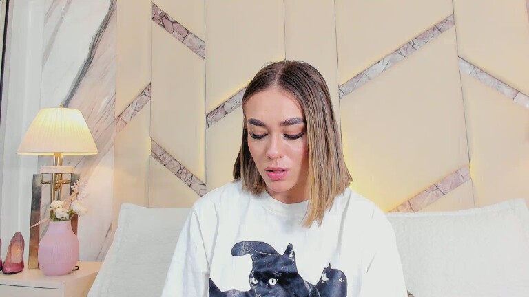 MadisonReeds's Streamate show and profile