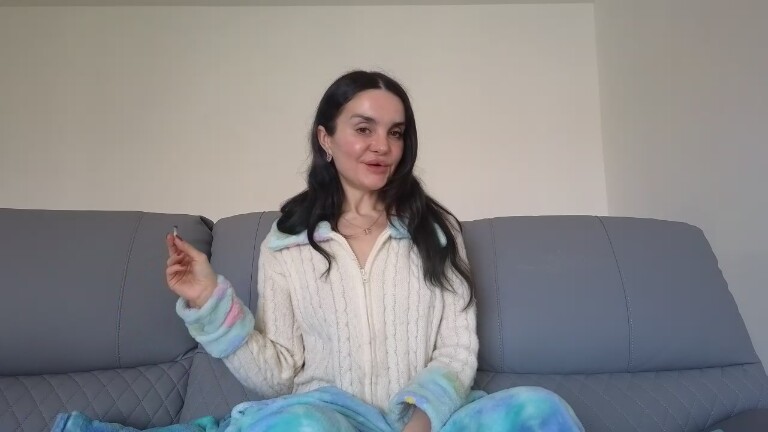 RosieCheex's Streamate show and profile