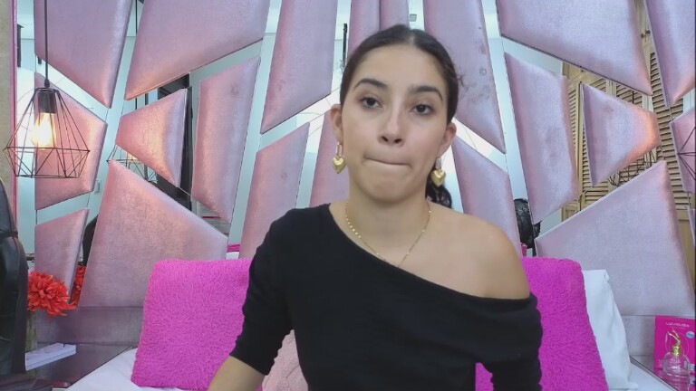 AbbyBenet's Streamate show and profile