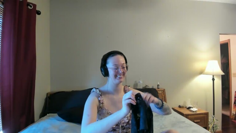 Miss_Mae_Lae's Streamate show and profile