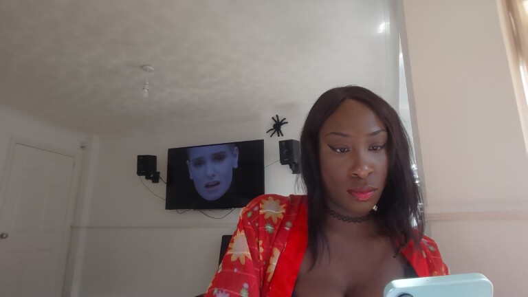 EnglishGoddessDestinyBlack's Streamate show and profile