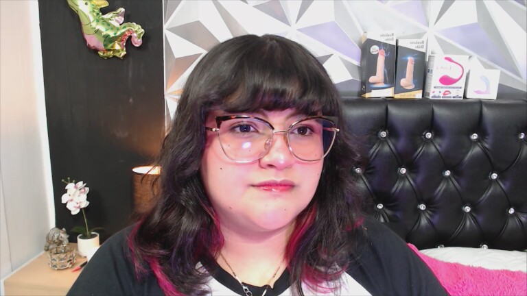 EmmaLush's Streamate show and profile