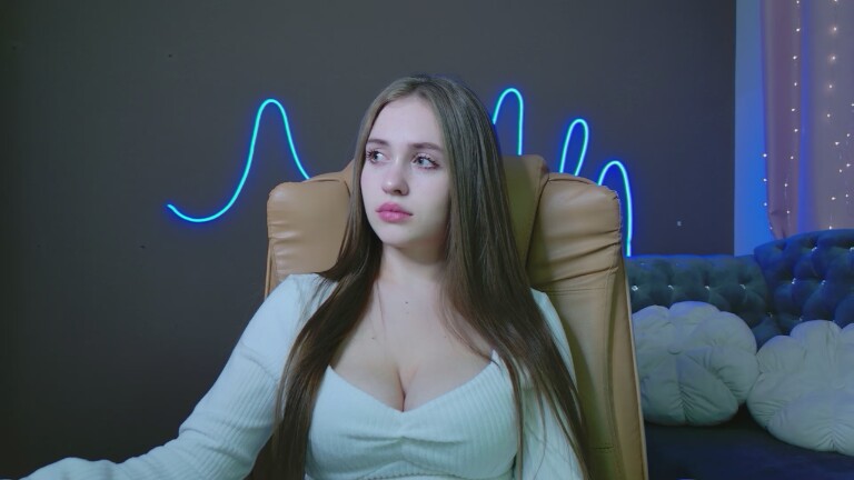 MaiaMitchell's Streamate show and profile