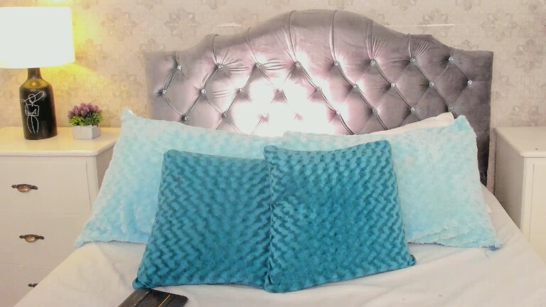 AnnyCurtis's Streamate show and profile