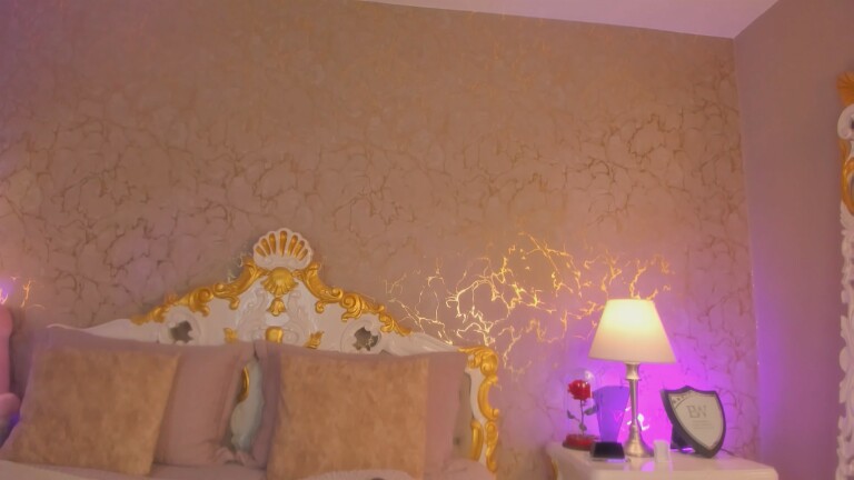 Scarlettwallace's Streamate show and profile