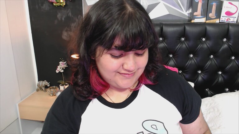 EmmaLush's Streamate show and profile