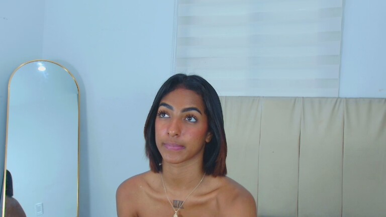 MiaCarther's Streamate show and profile