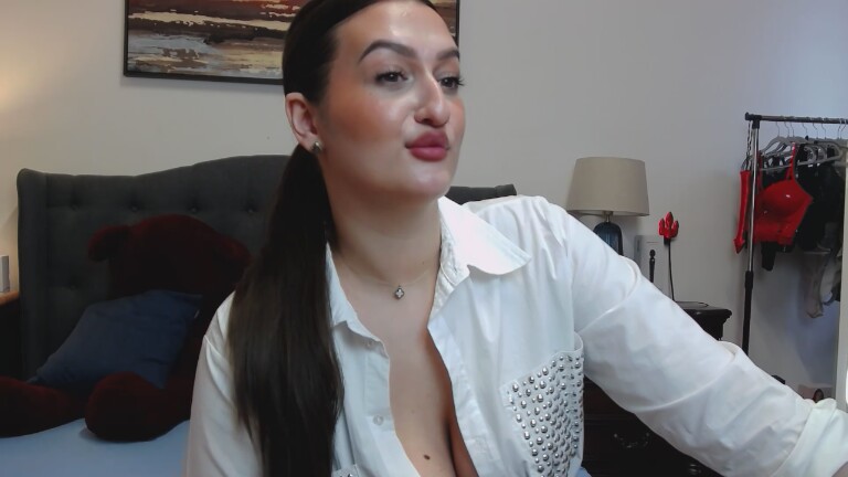 MARTAHx's Streamate show and profile
