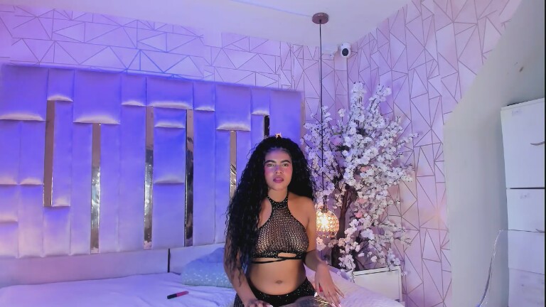 RosalynRose21's Streamate show and profile