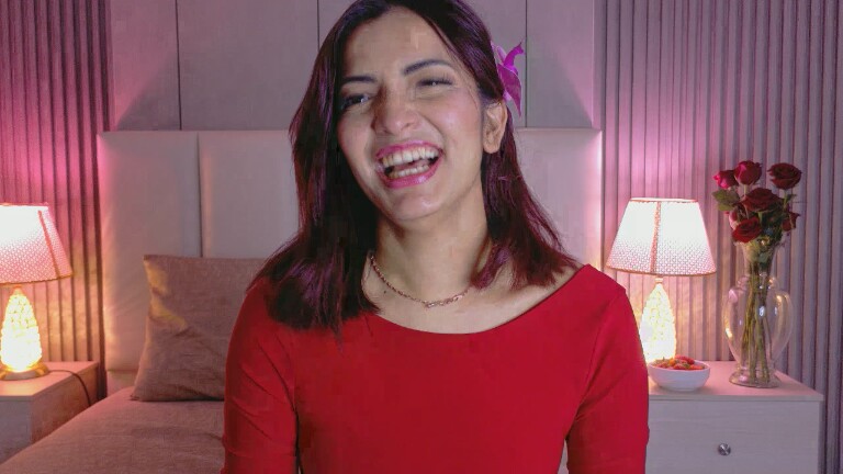 RafaellaCaruso's Streamate show and profile