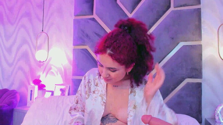 HollyJhonson's Streamate show and profile