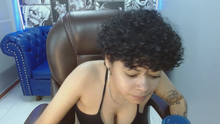 Sasha_Venom's Streamate show and profile