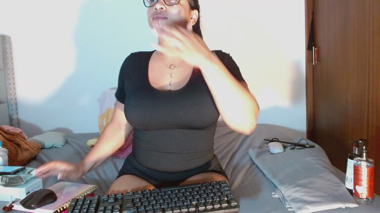 Celene_Ortiz's Streamate show and profile